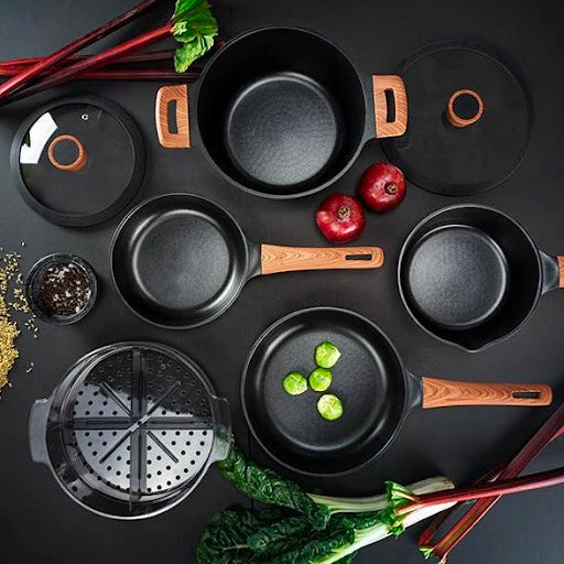 How to Choose the Best Cookware Set: A Complete Guide to Quality Pots ...