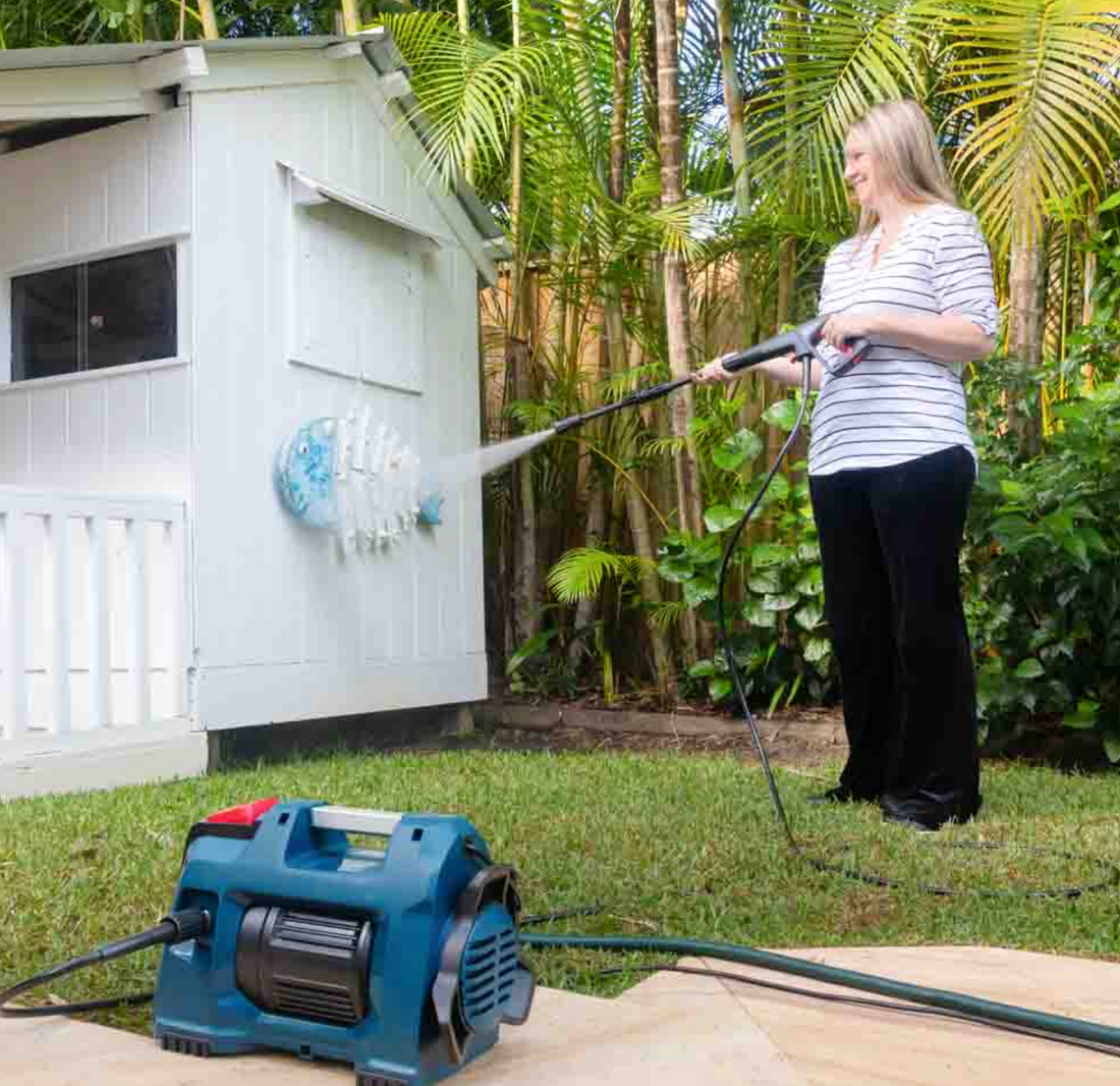 Stop Struggling! Discover the Pressure Washer That Cuts Cleaning Time in Half