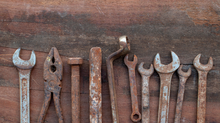 how-to-clean-rusty-tools-5-easy-tool-restoration-methods