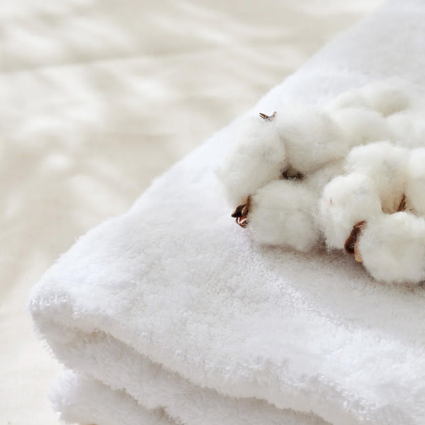Super Sleeper Pro Premium Bath Towel made from the soft cottom material