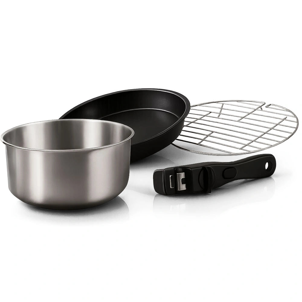 The pieces that come with the fryer: the stainless steel pot, the baking pan, the rack and the detachable handle.