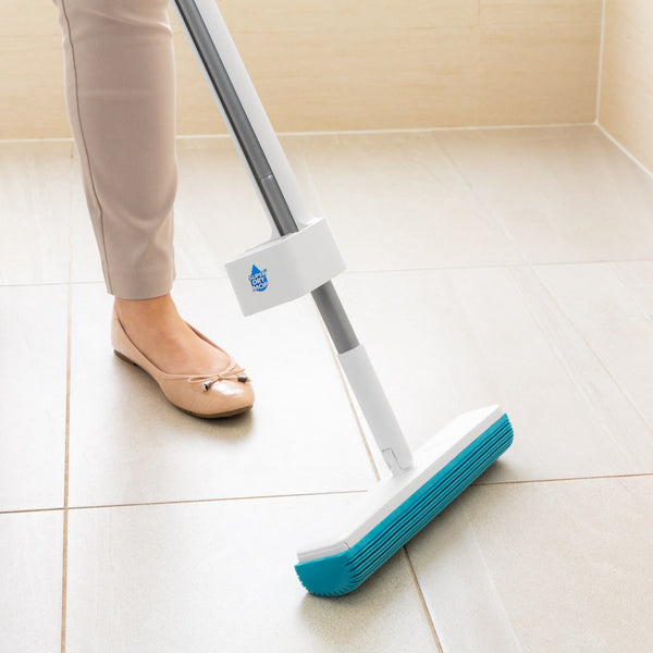 Kleva Clean® Super Dry Mop + BONUS Replacement Head! Cleaning Kleva Range   