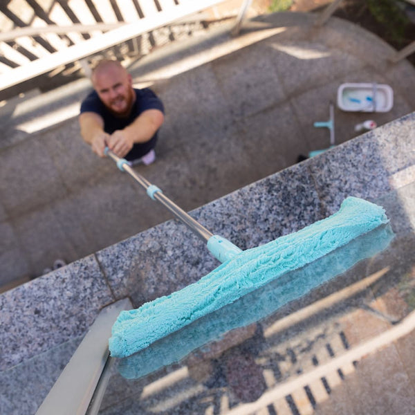 Telescopic Window Cleaning Kit + Soft Microfibre Cloths & Streak-free Squeegee Cleaning Kleva Range - Everyday Innovations   